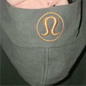 Lululemon Green Define with gold 1/2 Zip scuba Sz M/L